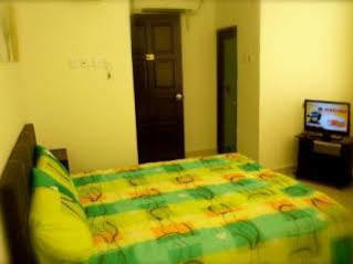 One Motel And Cafe Kuah Exterior foto
